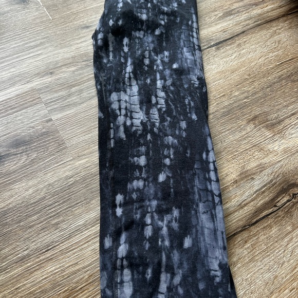 Cropped go dry balance leggings old navy - Picture 3 of 3